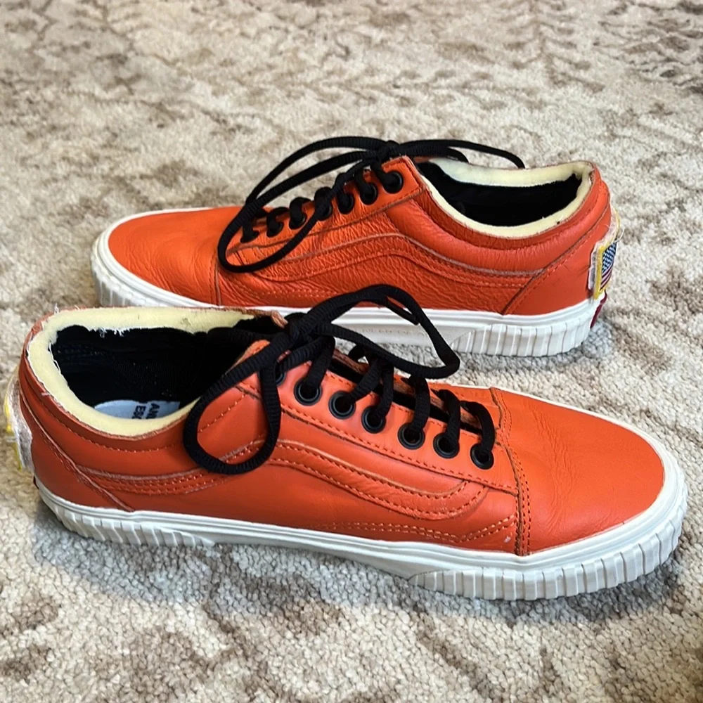 NASA Vans - Picture 4 of 7
